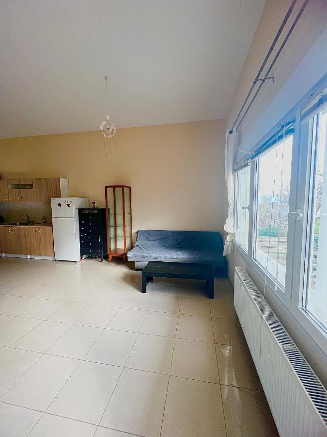 Kalamitsa Apartment By The Beach Cavala Exterior foto