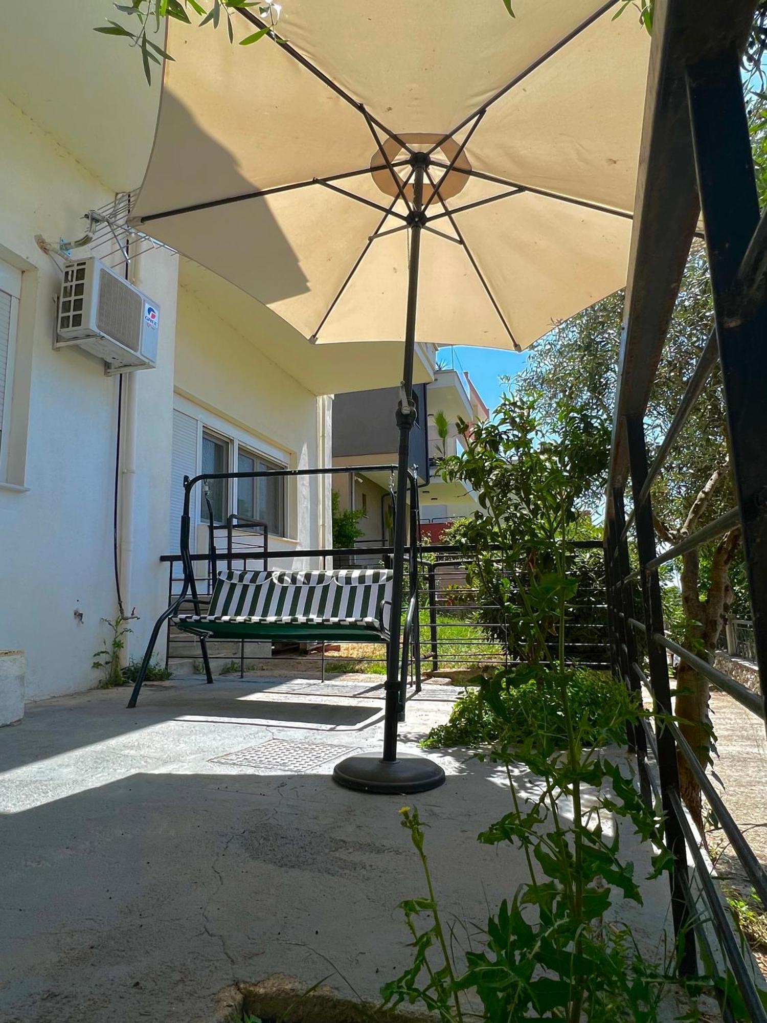 Kalamitsa Apartment By The Beach Cavala Exterior foto